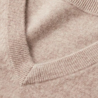 OLD MONEY V-Neck Sweater
